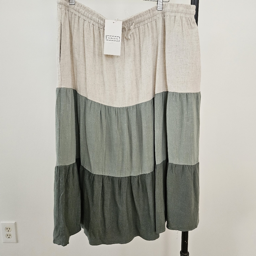 Ninexis Skirt 3X Plus Size Tiered Midi Green Cream Cotton & Linen Pockets NWT